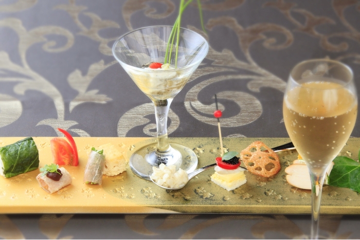 ご夕食時ワンドリンク　※イメージ（熱海TENSUI）