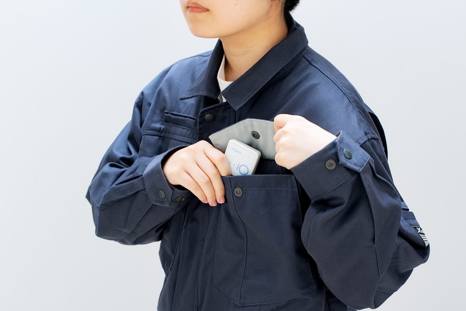 作業者はヒトタグを身につけるだけ