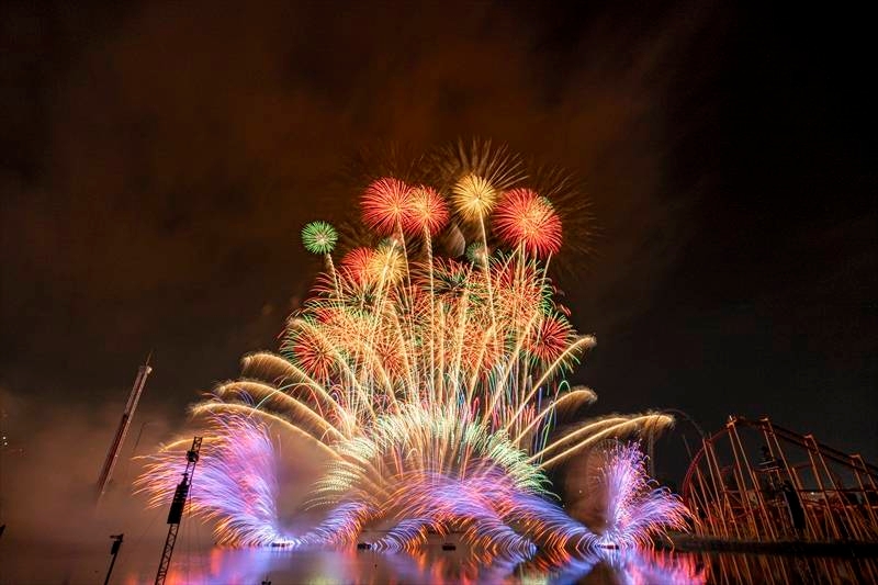 「モントリオール国際花火競技大会2025」本番、日本チームによる花火パフォーマンス