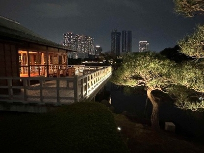 夜の中島の御茶屋(露台)