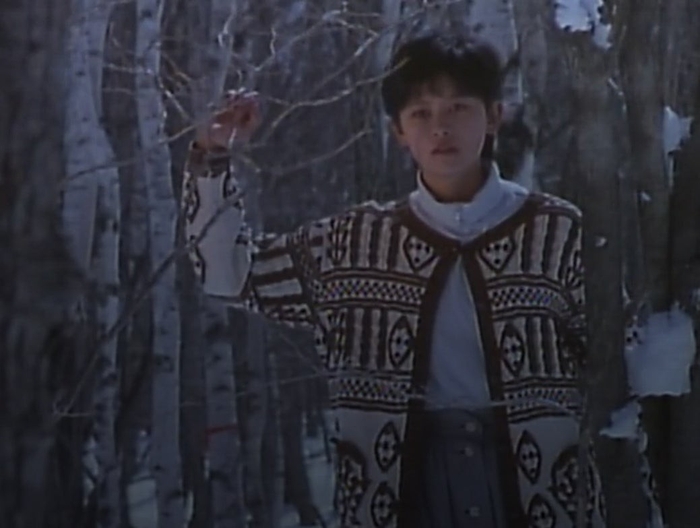 「精霊のささやき」©キネマ旬報社／渡辺プロダクション