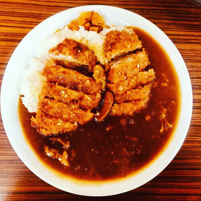 A1カレーの人気メニュー カツカレー