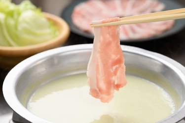 出汁と日本酒の名店《麻布十番すぎ乃》 奈良県天理市産青大豆あやみどりを使用した「豆乳ぶたしゃぶ」を 3/14より予約受付開始