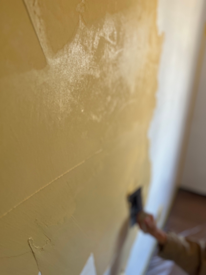 施工風景(漆喰塗り:クリーム)