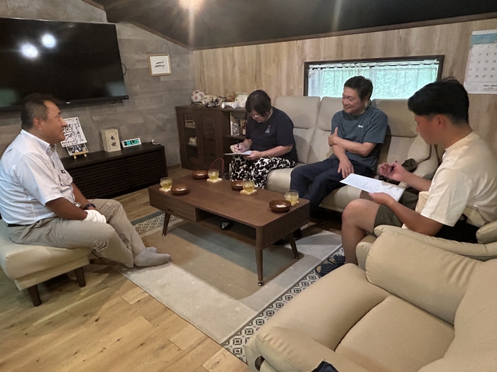 座談会