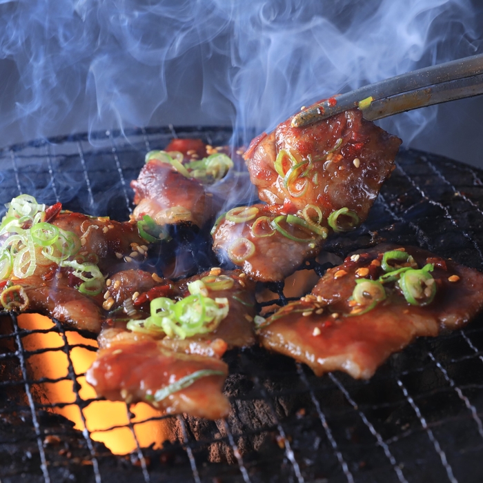 たれ焼肉を炭火で