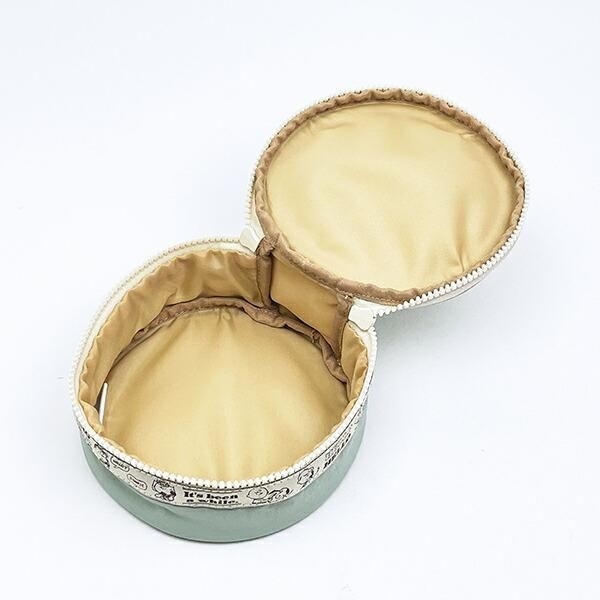 スヌーピーのシンプルなコスメポーチ