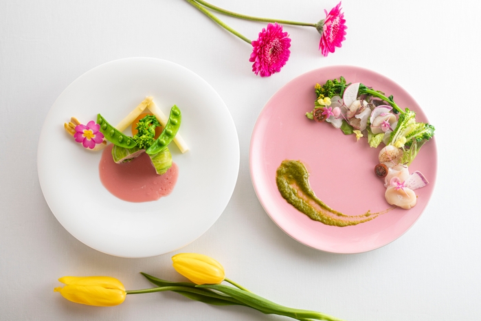 ▲Auberge フレンチの森 花を使用した料理