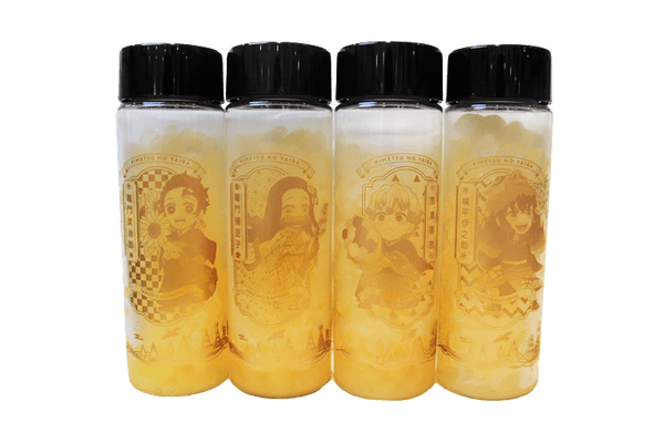 ▲グレープフルーツ味の氷菓が入ったオリジナルボトルアイス