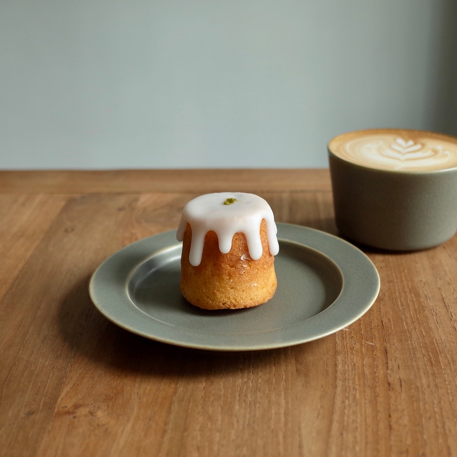 「広島産檸檬のレモンケーキ」