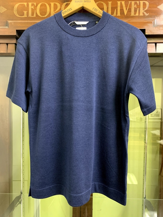 クルーネックプレーンニットTシャツ インディゴブルー ¥13,000(税別)