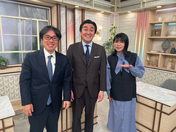 左から、坪田信貴、徳井健太、山﨑ケイ