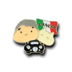 ◆PINS FACTORY（ピンズファクトリー）◆ピンズの使いみち特集　　熊井戸 美里 様ご製作「LANCIA ピンズ」のご紹介