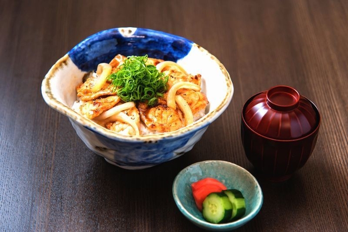 ランチ焼きふぐ丼