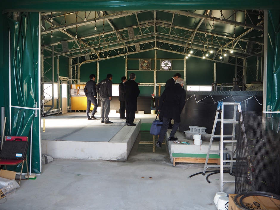 10トン水槽を2基備えて来春から稼働する試験養殖場
