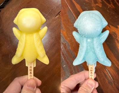 今年の夏の新しい味は、今までにない、青色！？もしくは、黄色！？