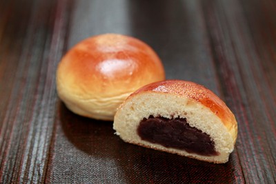 粒あんぱん