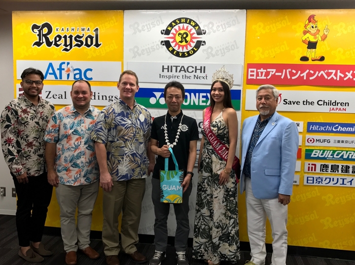 柏レイソル 田中営業部長への表敬訪問