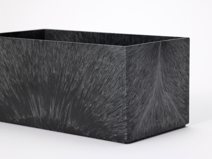 樹脂使用量が減るため、軽量化できるというメリットも