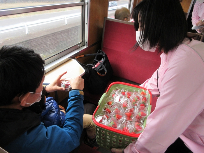 過去の「SLちちぶストロベリーエクスプレス」の様子