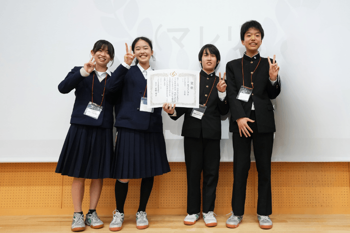 さいたま市立岸中学校 チーム名「トマト伝説」の皆さん