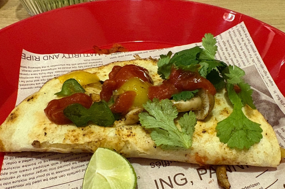 ケサディヤ（ベジタブル）