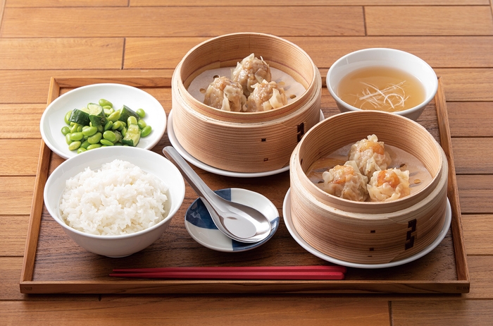 ＜2種シューマイ定食(平日ランチ)＞800円(税込880円)