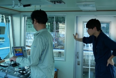 船長の操船を見学