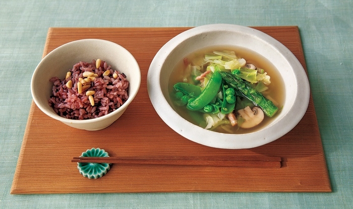 ウー・ウェンさん/「春野菜のスープ」&黒米ご飯