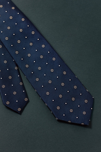 価格：￥17,600（税込み）