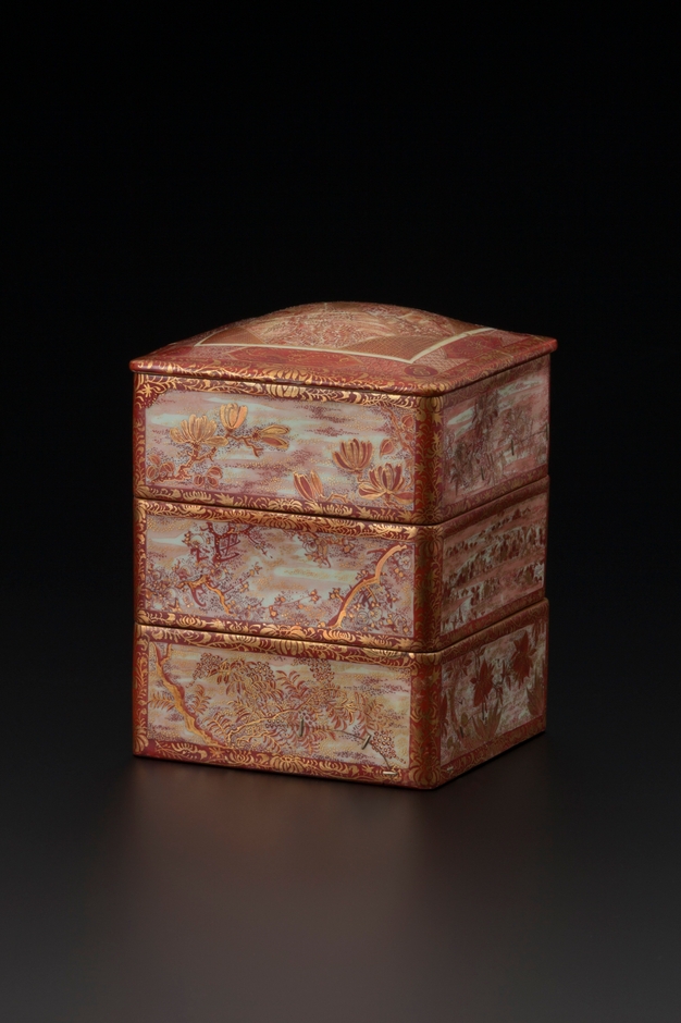 (11)湖東焼 幸斎絵付け≪花卉図三段重≫嘉永5(1852)年頃 個人蔵