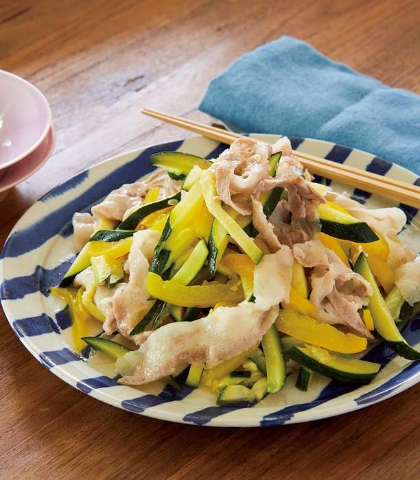 ズッキーニとパプリカの豚しゃぶ風 2