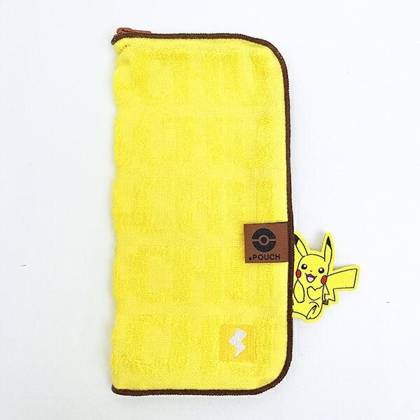 ポケモンのひょっこり織ネームがチャーミングすぎる。タオル生地がユニークなポーチ「どっとポーチ」です。