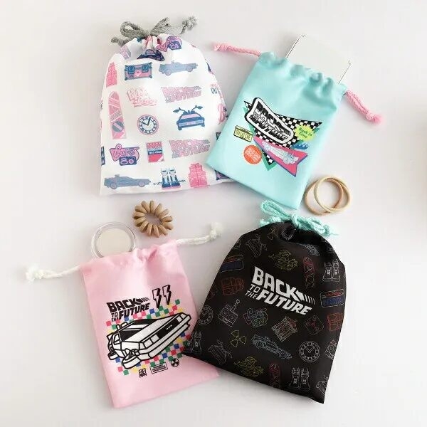 バックトゥザフューチャーポーチ