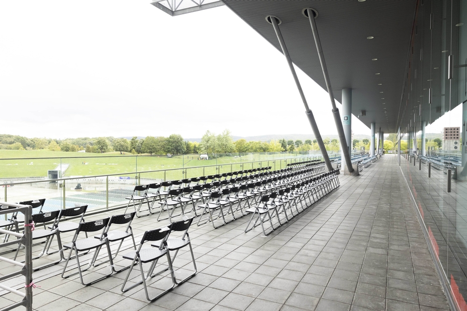 大和ハウス プレミストドーム　テラス席