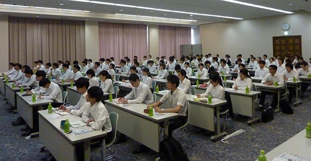 過去の見学会の様子