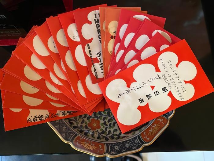 クラシック・ピアニストとしては異例ともいえる人気を誇り、 常に満席状態のコンサート。ブーニン現象と呼ばれた。