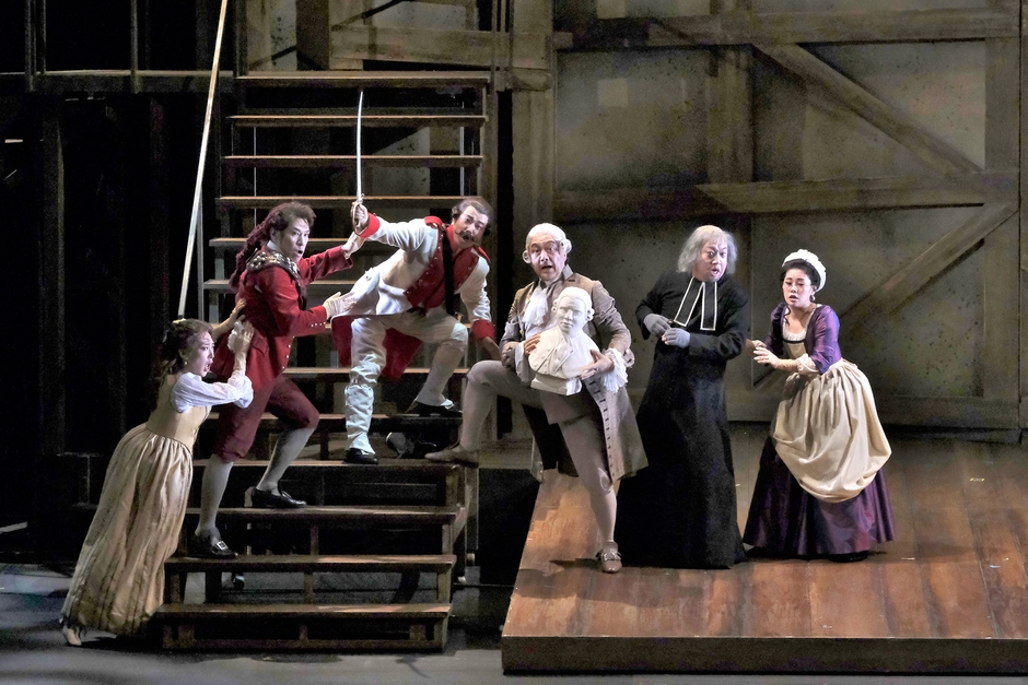 NISSAY OPERA 2022『セビリアの理髪師』 撮影:三枝近志