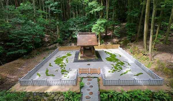 安祥寺・青龍殿