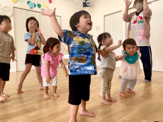 はにかむ保育園 新レッスン＆ボイトレスタート♪ 10月20日 本格提供開始
