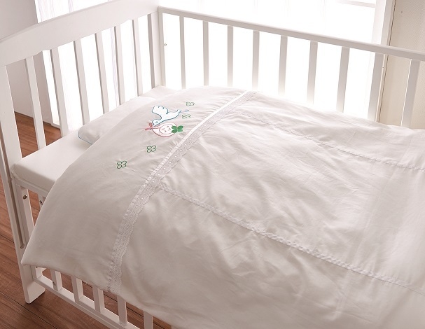 コウノドリ ベビー組ふとん8点セット(ホワイト)