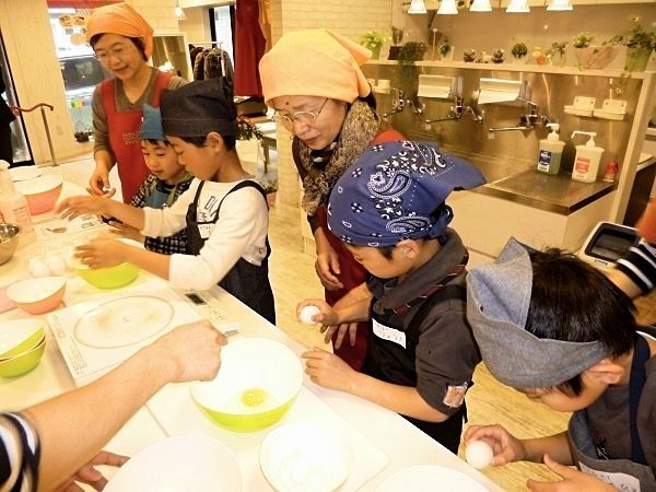 シニア×キッズお料理教室<第2回目の様子-1>