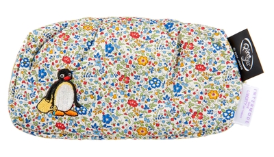 Pingu 40th リバティプリントマチ付きポーチ 2,420円