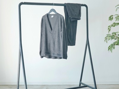 .comfortable drop cardigan&jogger pants 3