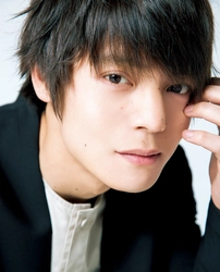 窪田正孝「芯も強くて度胸もある。 すごく魅力的だと思います。」 照れながら語ってくれました！ 『andGIRL  8月号』2017年7月12日（水）発売！