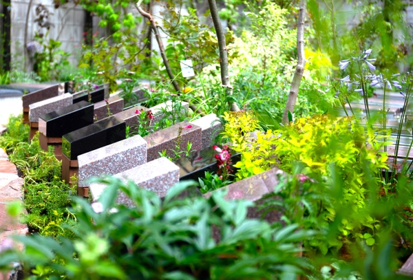 石原和幸氏プロデュース 三田花苑