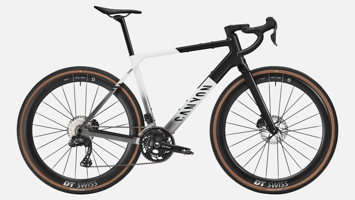 Grail CFR Di2 ¥1,069,000（消費税込み） 8.18kg