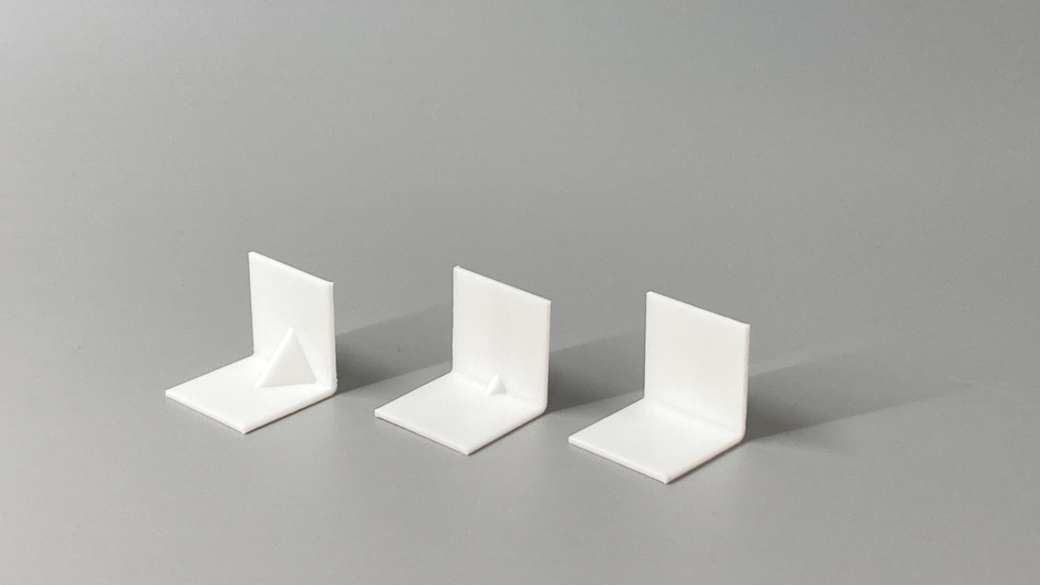 < 展示品一例 > リブ加工 サンプル