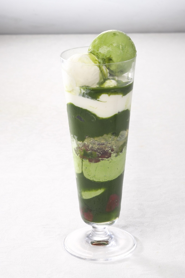 抹茶パフェ　1,550円