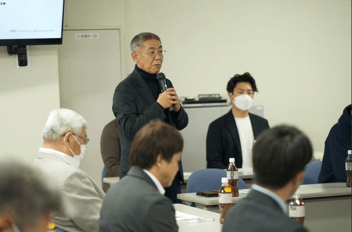 株式会社KX:取締役・株式会社⿅島アントラーズFC:取締役副社⻑ 鈴木秀樹 ⽒